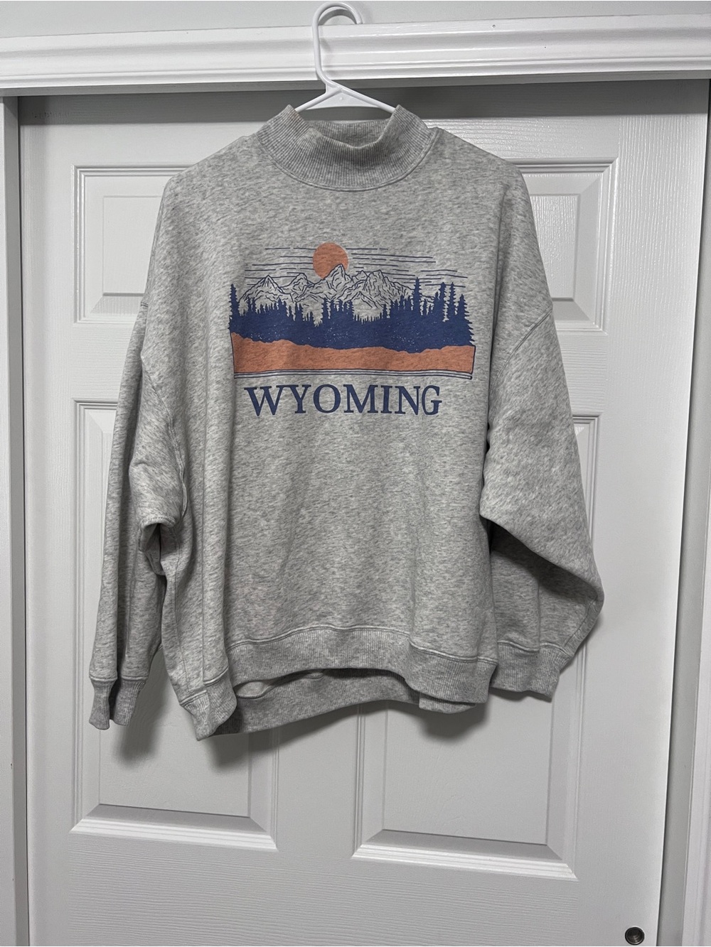 Wyoming Graphic Mock Neck Sweatshirt - Gray